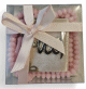 Coffret Cadeau Musulman Couleur rose clair : Mini Coran + chapelet "Sabha" Coffret Cadeau Musulman Couleur rose clair : Mini Coran + chapelet "Sabha"