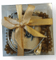 Coffret Cadeau Musulman Couleur beige : Mini Coran + chapelet "Sabha" Coffret Cadeau Musulman Couleur beige : Mini Coran + chapelet "Sabha"